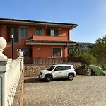 Bee 3* Frascati