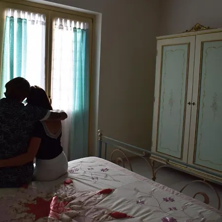 Bee فراسكاتي