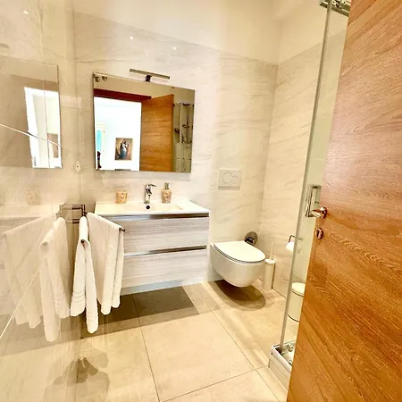 فندق مبيت وإفطار Bee